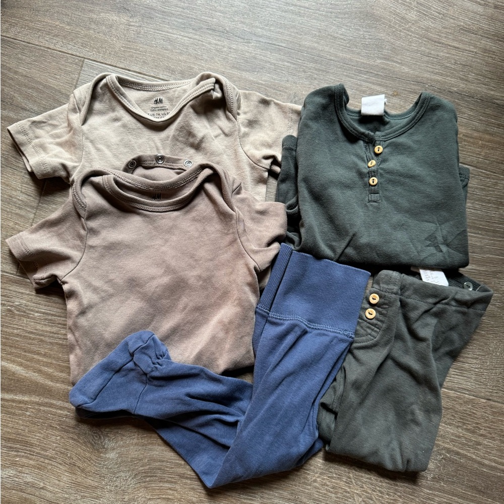 H&M brand neutral baby boy bundle